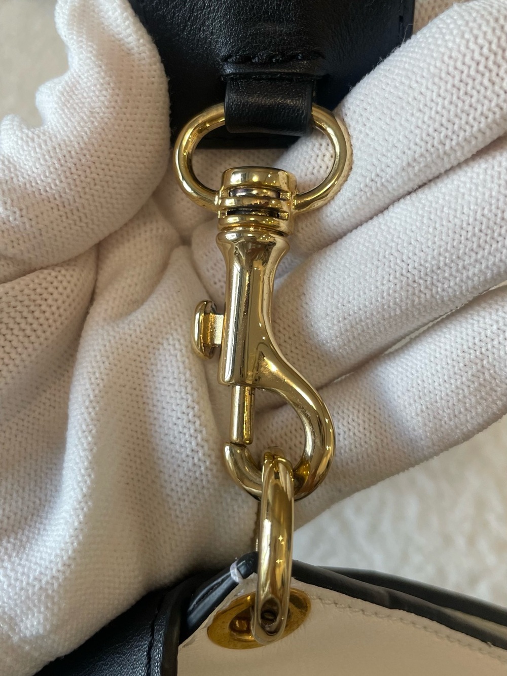 JW ANDERSON Authentic Pierce Black and White Leather Shoulder Bag with Gold Ring - Picture 7 of 13